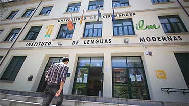 Preparación de exámenes para Instituto de Lenguas Modernas de Cáceres